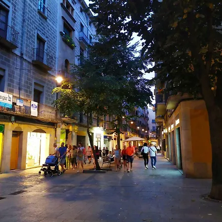 Con Salon Privado En La Rambla ホームステイ